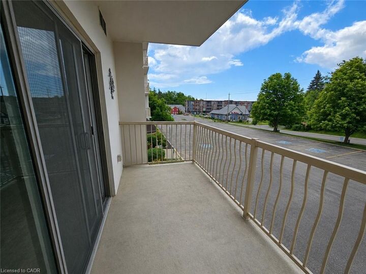 Property Photo:  12 St Andrew Street 202  ON N0A 1N1 