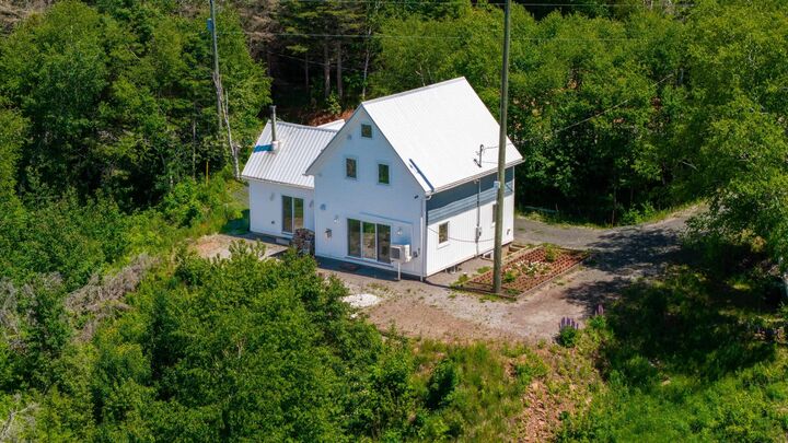 Property Photo:  499 South Melville Road  PE C0A 1C0 