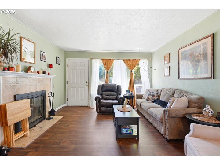 Property Photo: 8008 Macarthur Blvd WA 98664