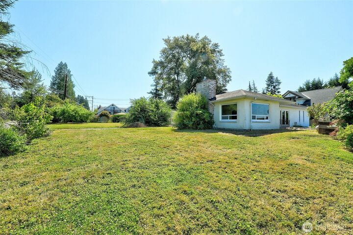Property Photo:  27122  82nd Drive NW  WA 98292 