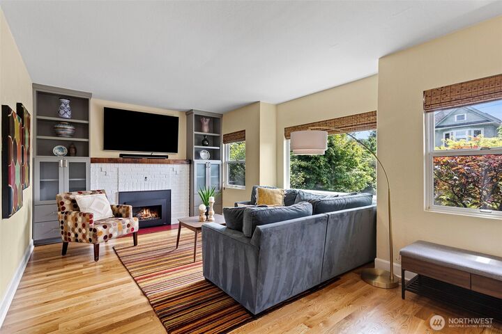 Property Photo:  3214 S Byron  WA 98144 