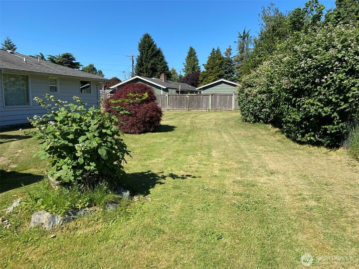 Property Photo: 10600 Vista View Drive WA 98284