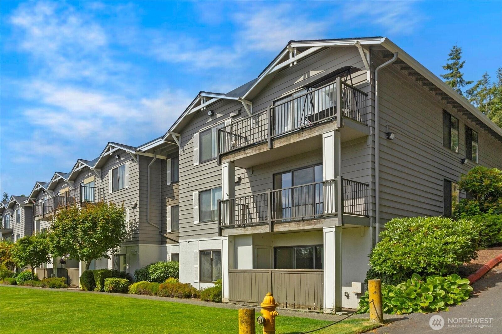 Property Photo:  8017  234th Street SW 317  WA 98026 