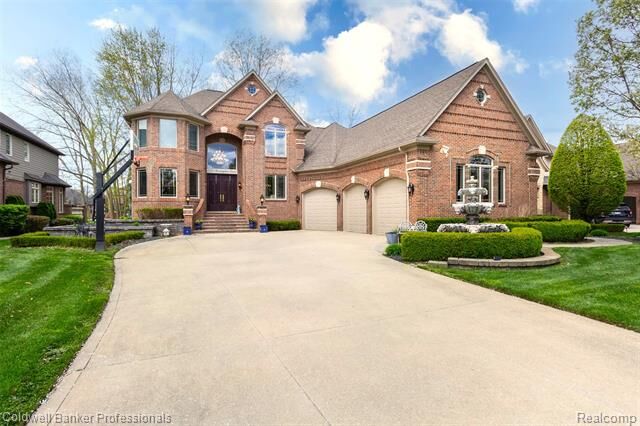 Property Photo: 57177 Covington Drive MI 48094