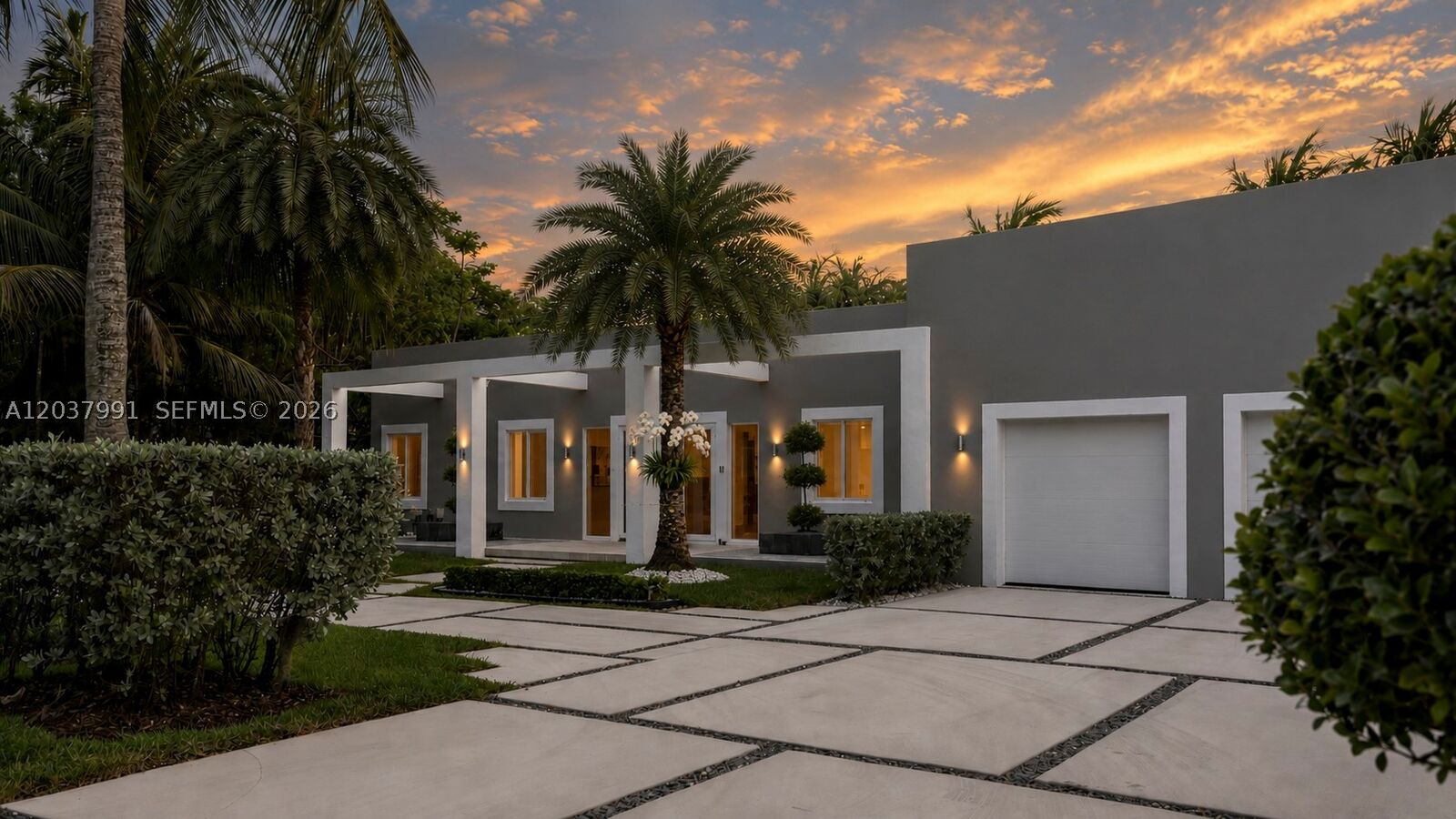 Property Photo: 11900 Griffing Blvd FL 33161