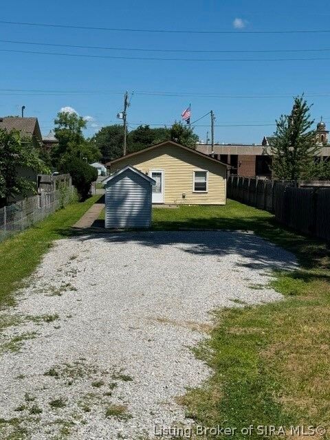 Property Photo:  220 E Market Street  IN 47130 