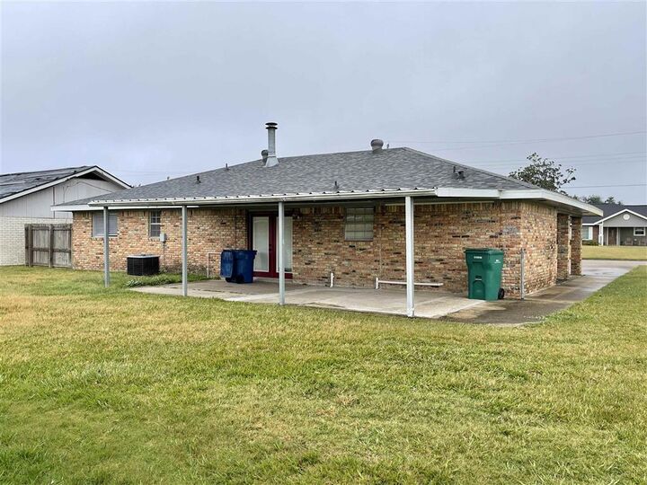 Property Photo: 2536 Mary Ann Drive LA 70663