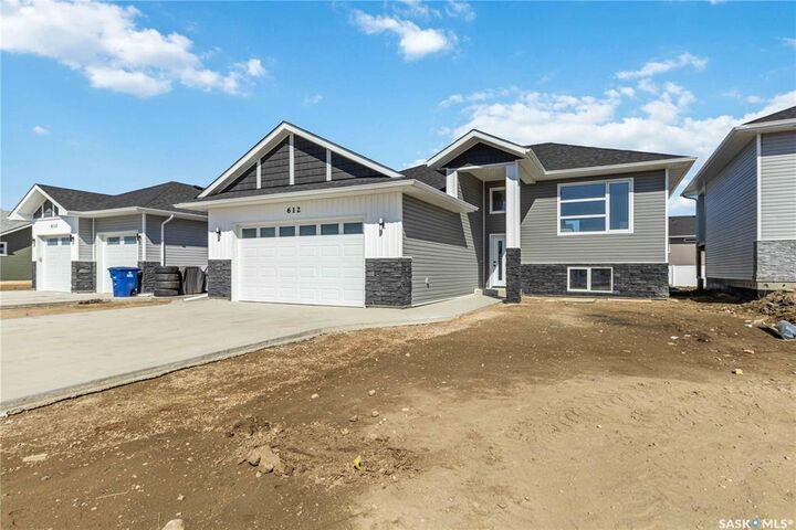 836 Ballesteros Crescent — photo 1
