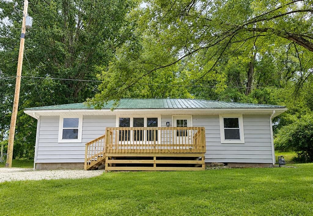 Property Photo:  1075 Neighborhood Road  OH 45631 