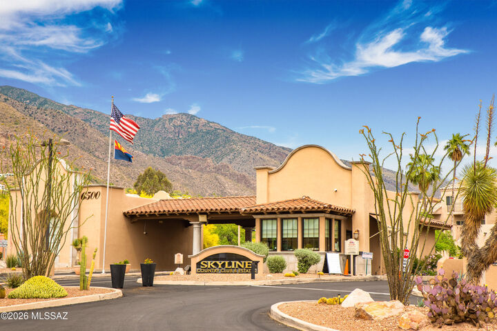 Property Photo: 6543 N Turnberry Drive AZ 85718