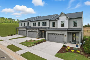 Property Photo: 1103 Palisade Bluff Lane NC 27502
