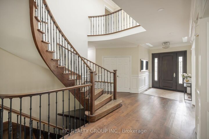 2151 Rodick Road — photo 1