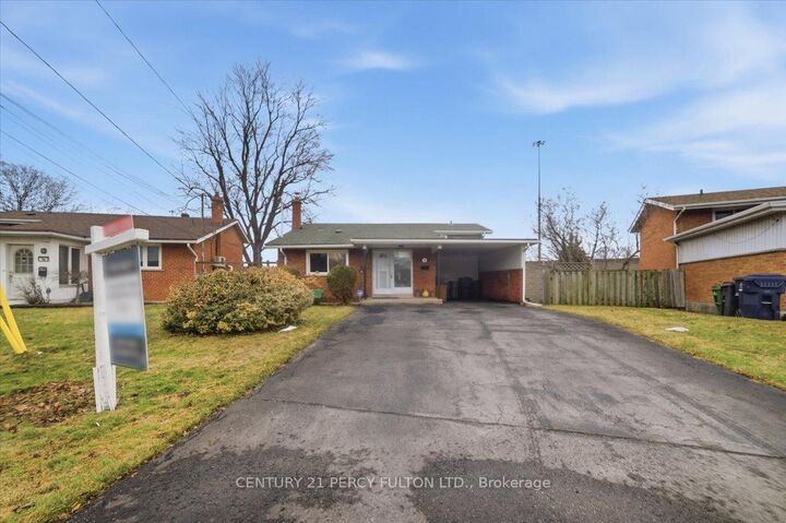 Property Photo:  16 By-Pass Court  ON M1T 1L1 