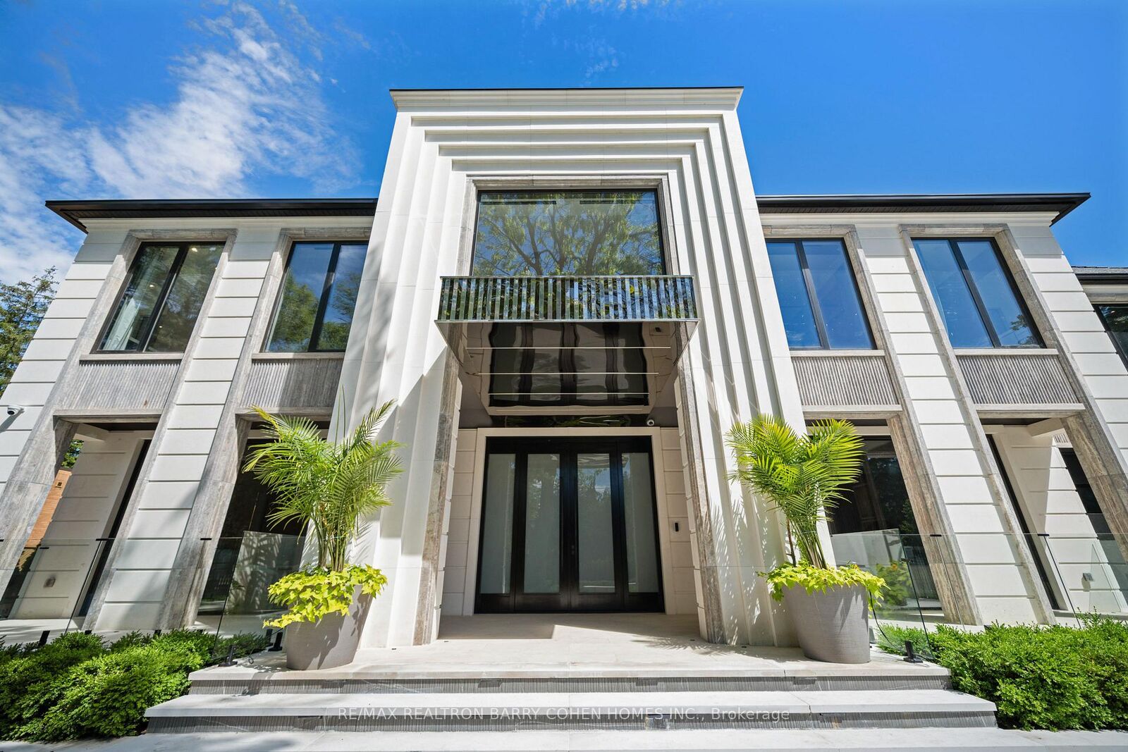 Property Photo:  68 Old Colony Road  ON M2L 2K1 