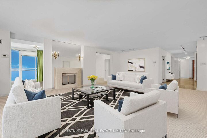 Property Photo:  40 Rosehill Avenue Phg  ON M4T 1G5 