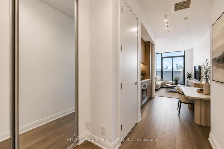 Property Photo: 33 Frederick Todd Way W 207 ON M4G 0C9