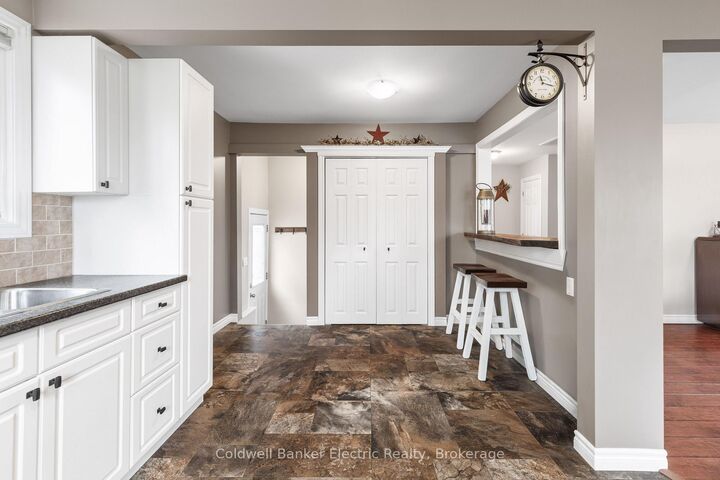 Property Photo:  30 Woods Avenue  ON K0L 2W0 