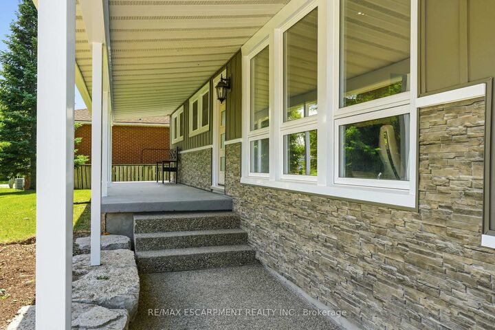 Property Photo: 99 Byron Avenue ON L8J 2T2