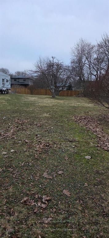 1042 Dearness Drive — photo 1