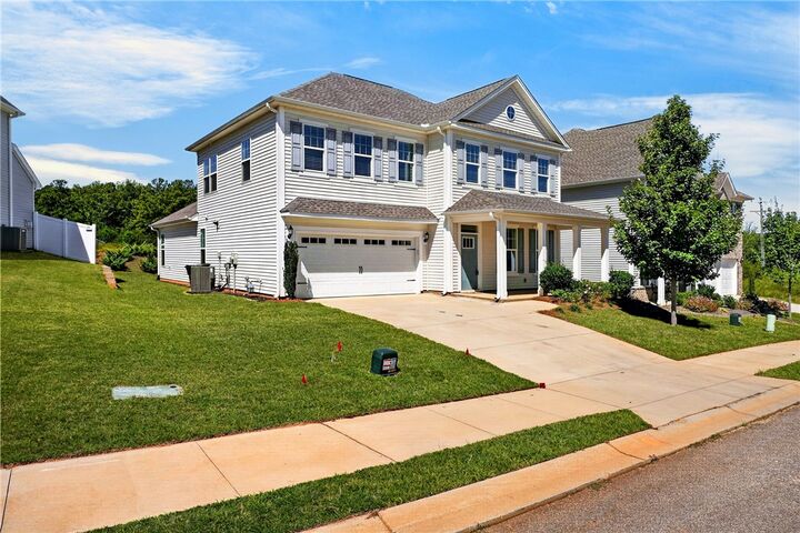 Property Photo:  109 Woodcross Drive  SC 29681 