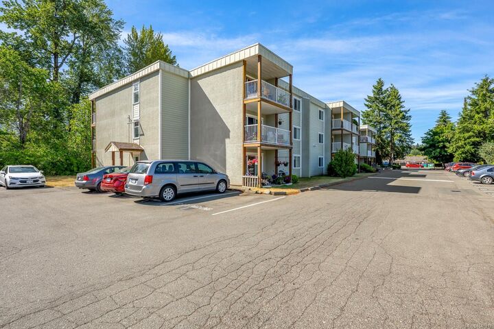 1130 Willemar Ave #301 — photo 1