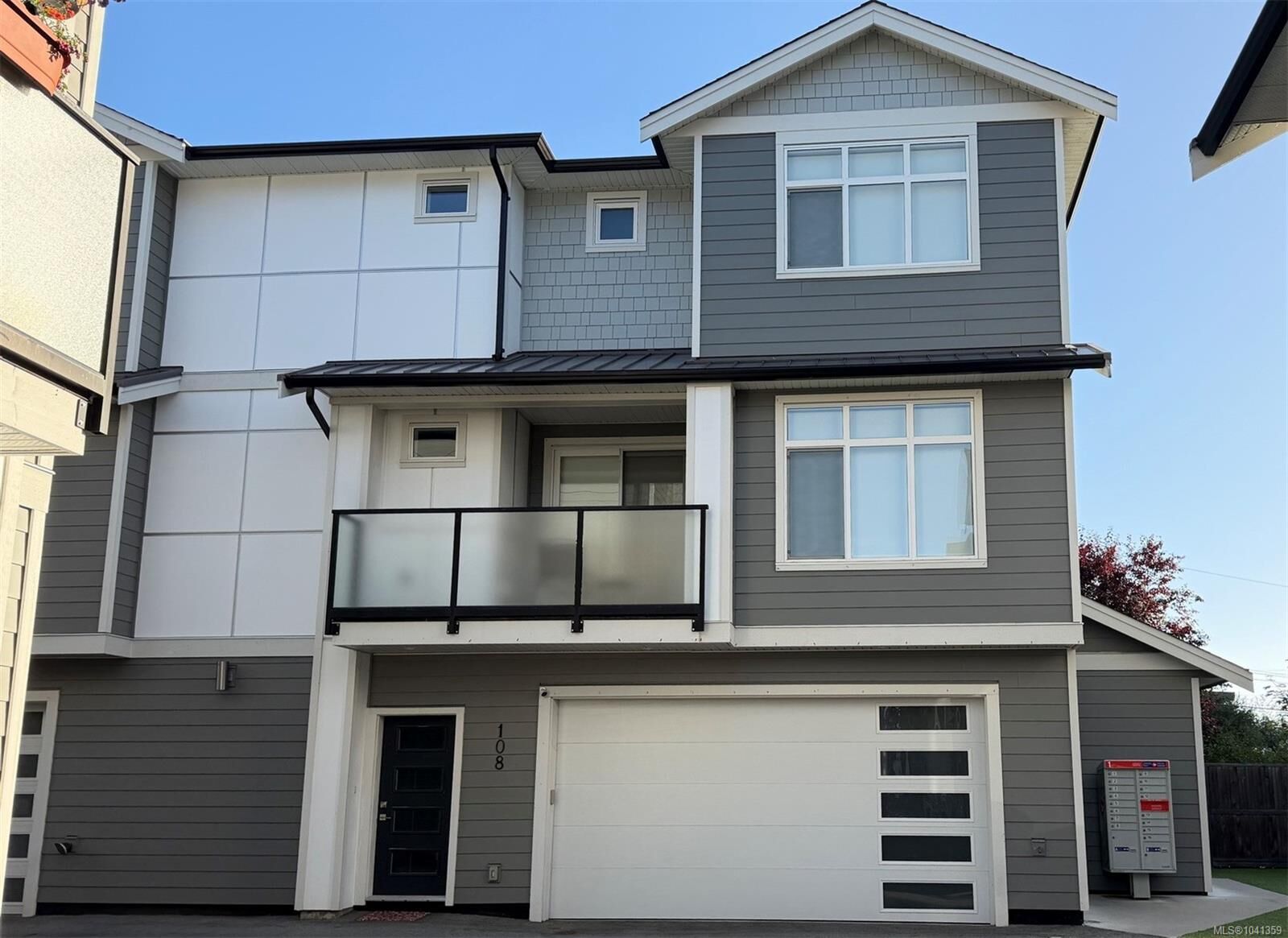 Property Photo: 946 Jenkins Ave #108 BC V9B 2N7