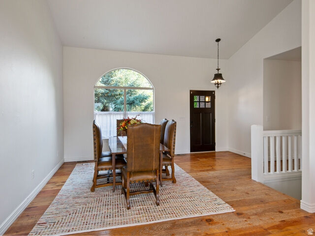 Property Photo: 711 E 260 S UT 84049