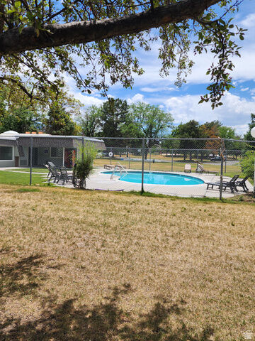 Property Photo: 46 W Lester Ave G 24 UT 84107