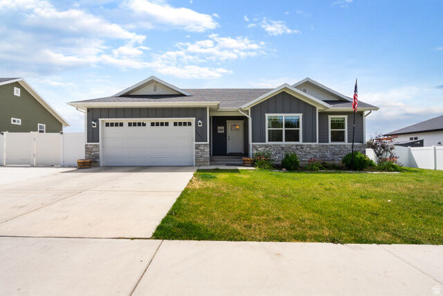 Property Photo:  1002 S 130 E  UT 84653 