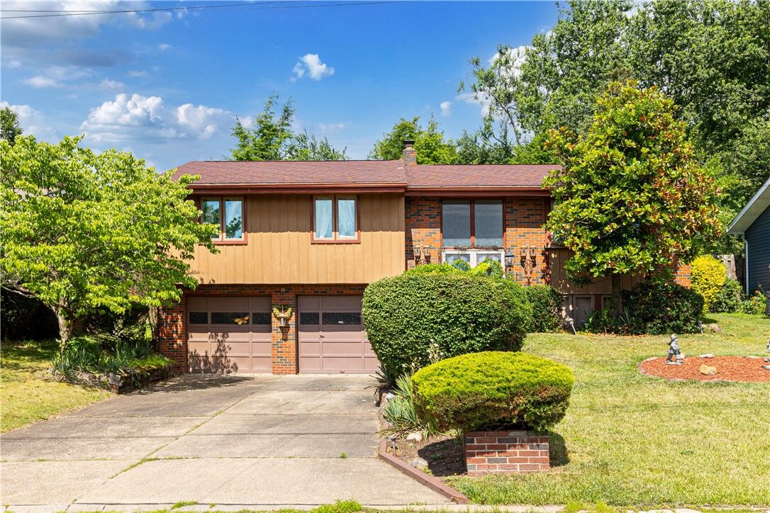 Property Photo:  125 Homeridge  PA 15120 