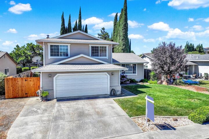 Property Photo:  214 Gentry Circle  CA 95687 