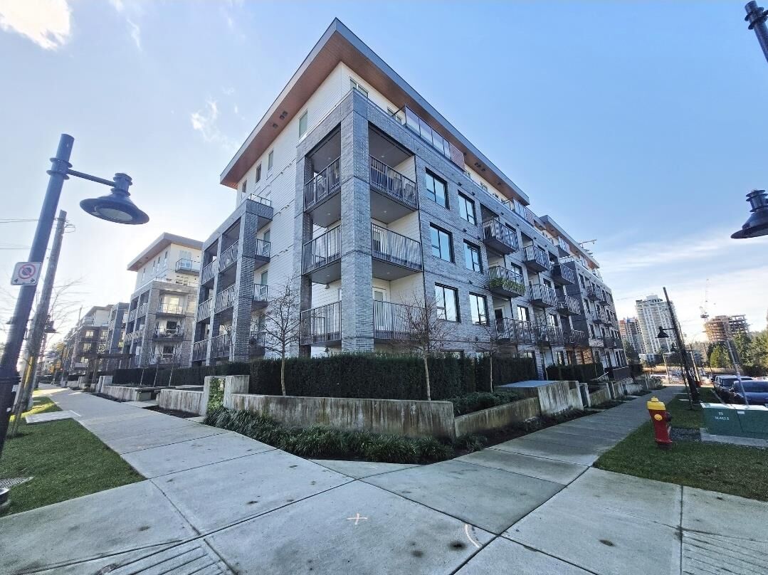 Property Photo:  648 Lea Avenue 302  BC V3J 0P1 