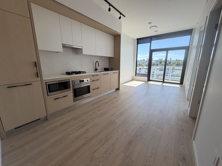 5189 Earles Street 462 — photo 1
