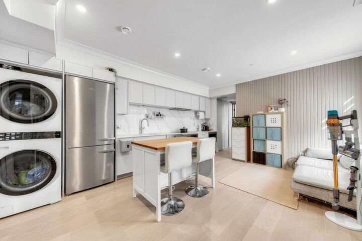 Property Photo: 7709 Granville Street BC V6P 4Y9
