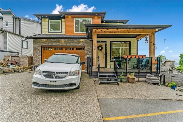 8235 Harvest Place — photo 1