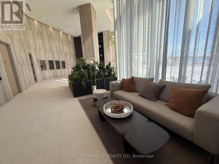 Property Photo:  6 Flavelle Trail 617  ON L4L 1V8 