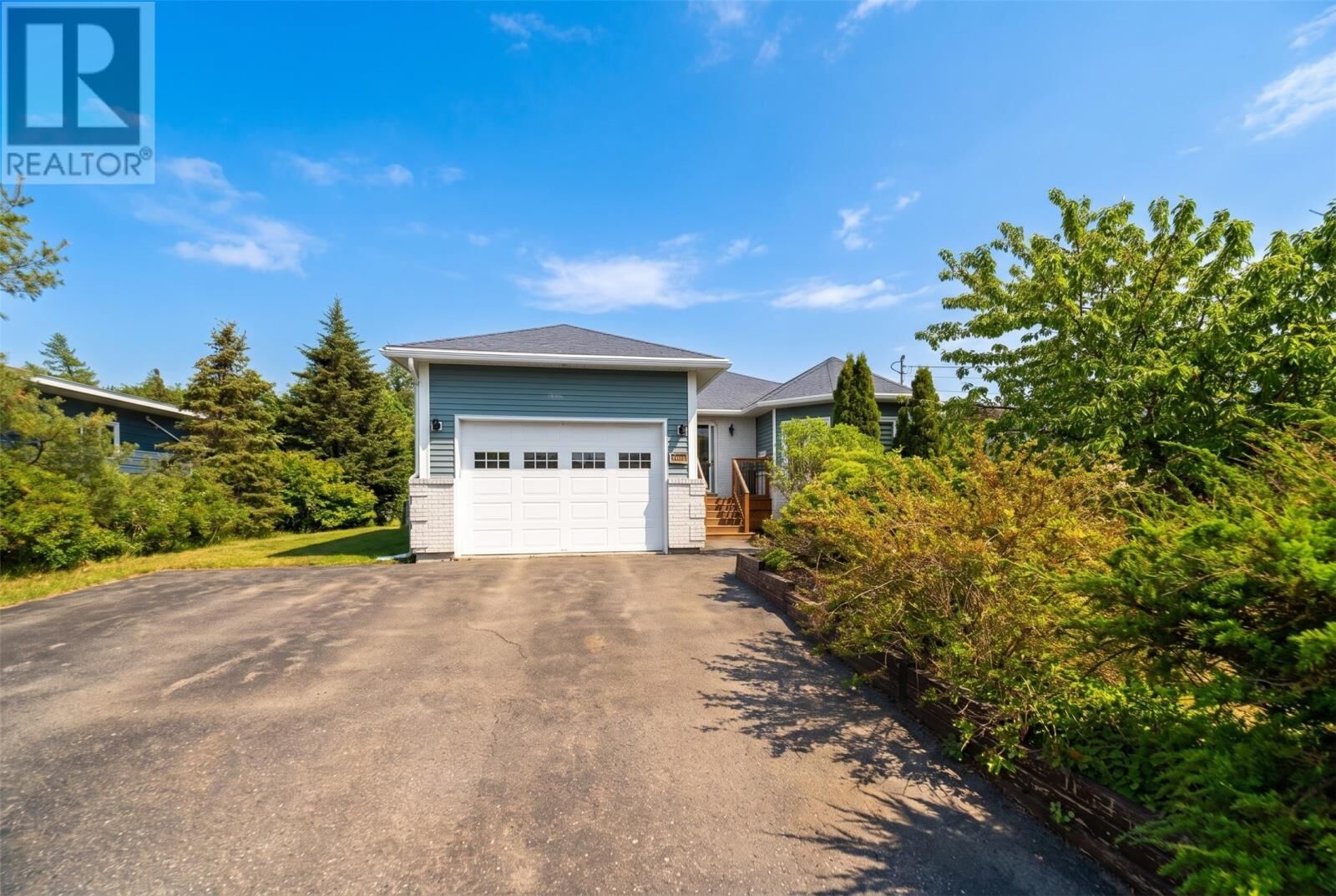 Property Photo:  20 Pine Hill Place  NL A1L 1Y4 