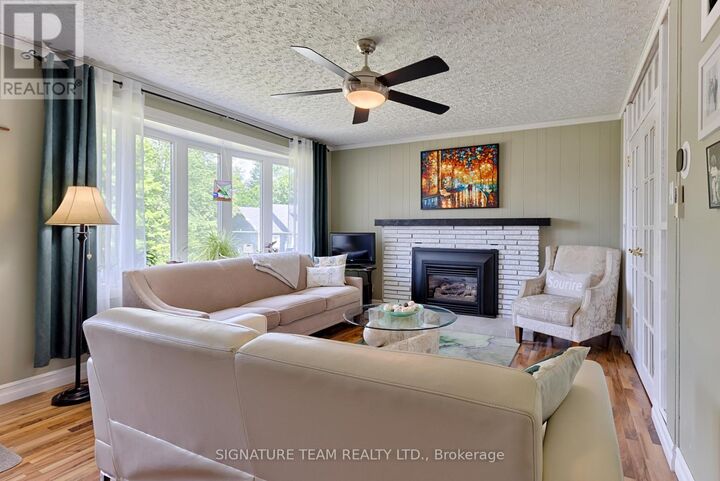 Property Photo:  26 Parkdale Avenue  ON K0J 1P0 