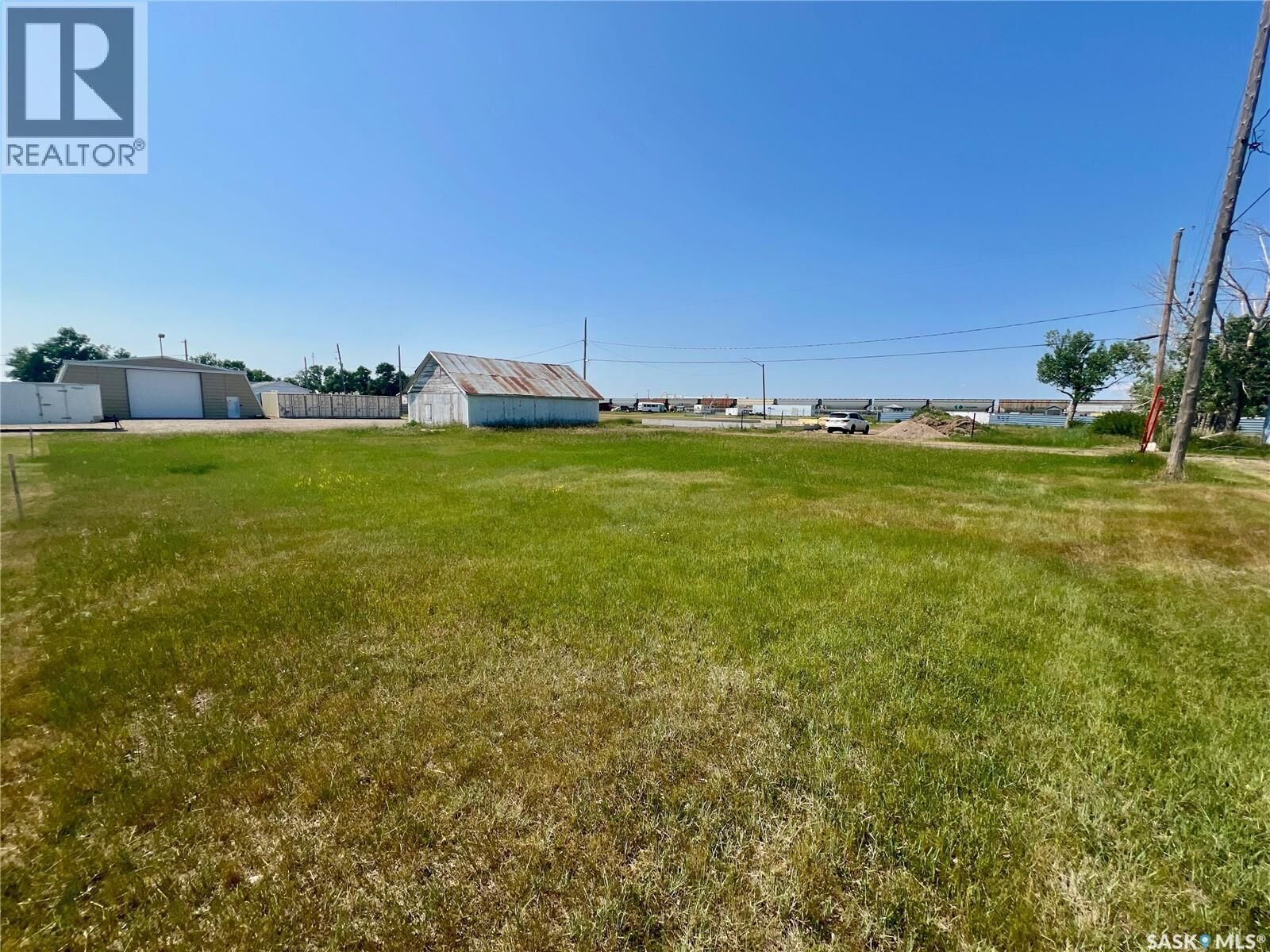 Property Photo:  209 Coteau Street  SK S0G 0G0 