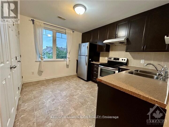 Property Photo:  146 Urbancrest Private  ON K2J 2S7 