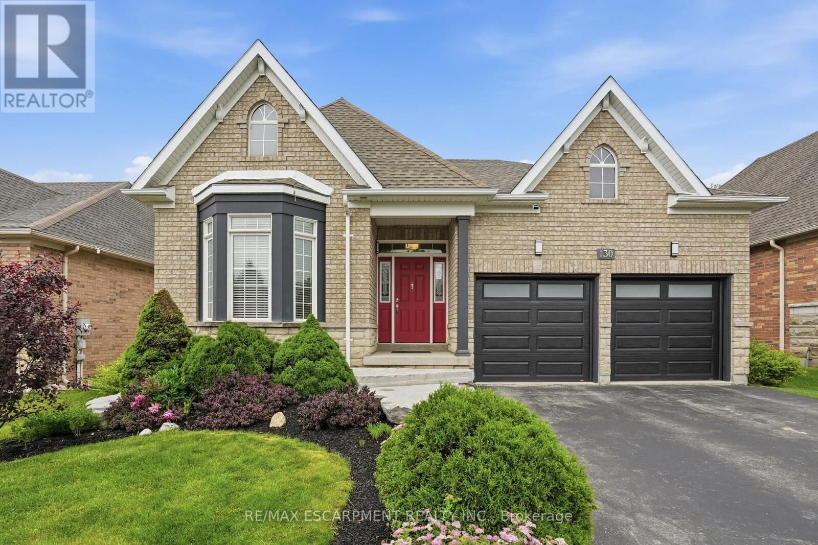 Property Photo:  130 Aberfoyle Mill Crescent  ON N0B 2H0 