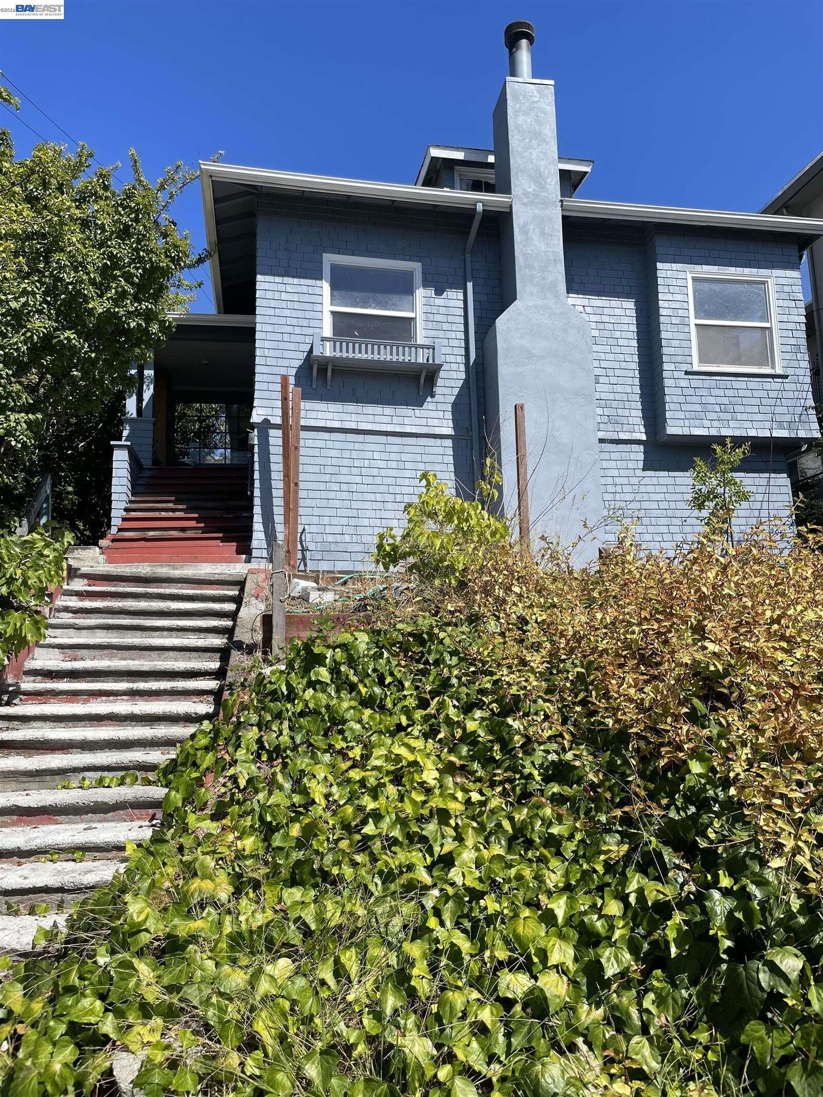 Property Photo:  770 Walker Ave  CA 94610 