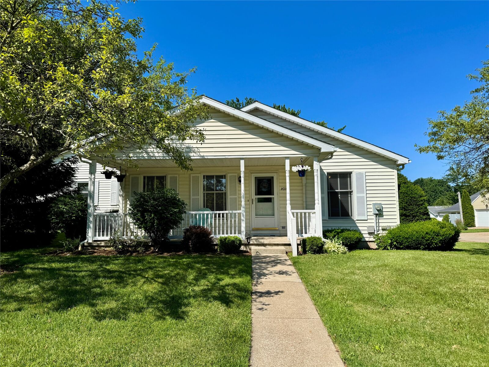 Property Photo:  4010 Greenway Drive  PA 16506 