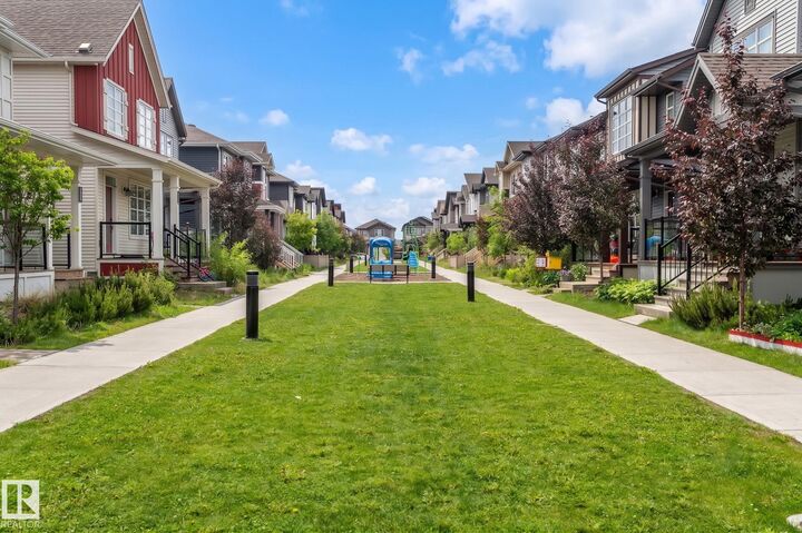 Property Photo:  1763 26A Street NW  AB T6T 2H8 
