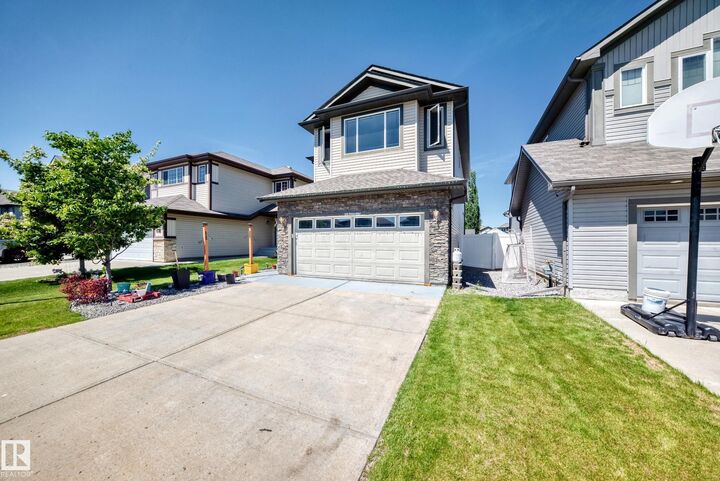 Property Photo: 12410 171A Avenue NW AB T5X 0E7