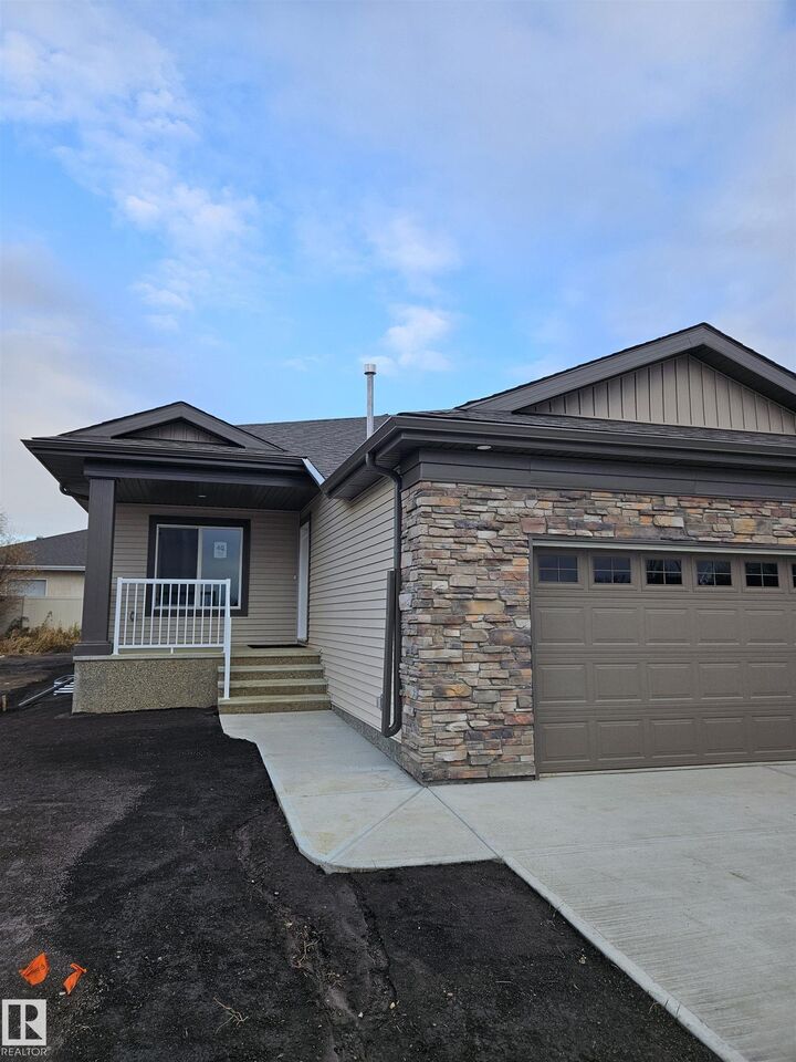 Property Photo: 11 Dalton Link 44 AB T7X 4C4
