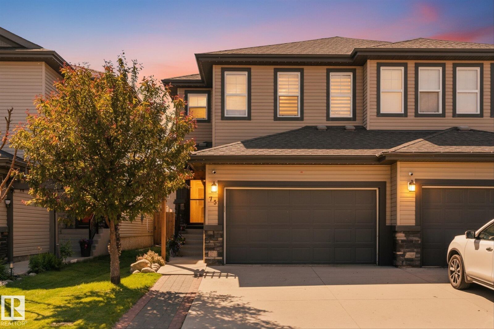 Property Photo:  73 Springwood Way  AB T7X 0S8 