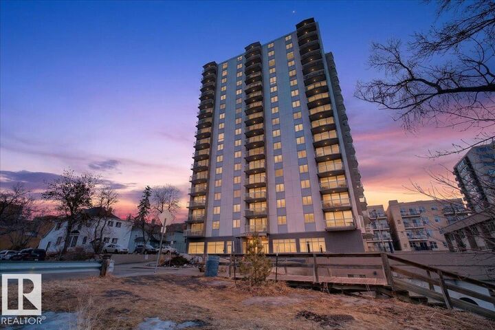 Photo de la propriété:  9835 113 Street NW 1806  AB T5K 1N4 