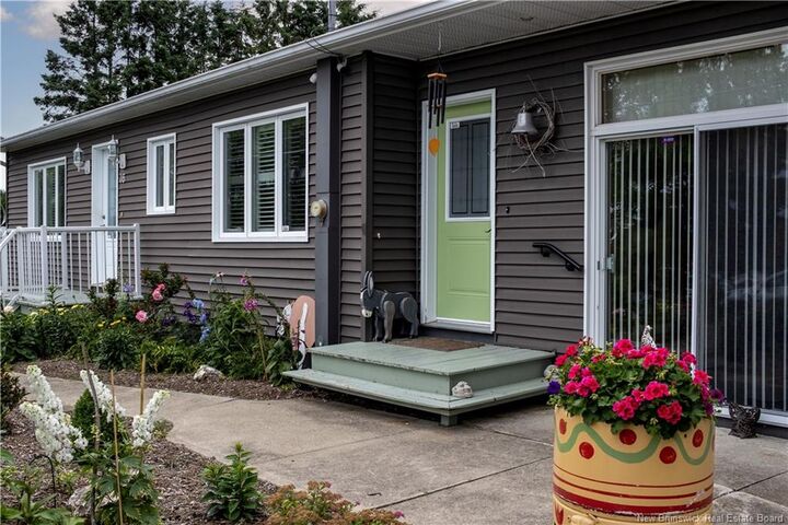 Photo de la propriété:  16 Beaulieu Street  NB E3Y 1C9 
