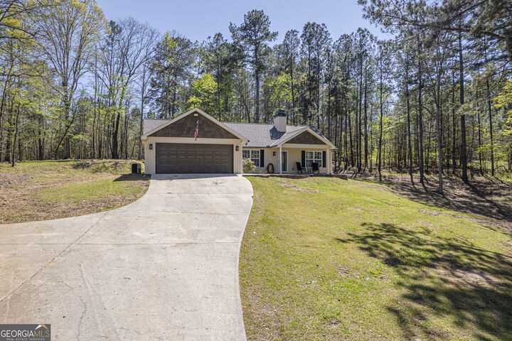 Property Photo:  176 Arrowhead Trl  GA 31024 